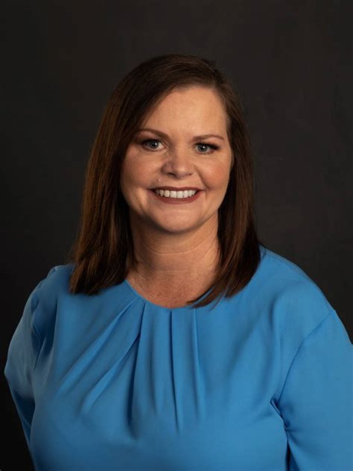 Dr. Jennifer (Bowers) Maschmann, MD – Spring Valley, IL