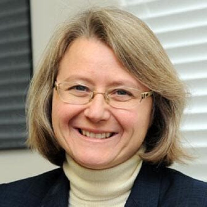 Dr. Jennifer Smail, MD – Franklin, OH