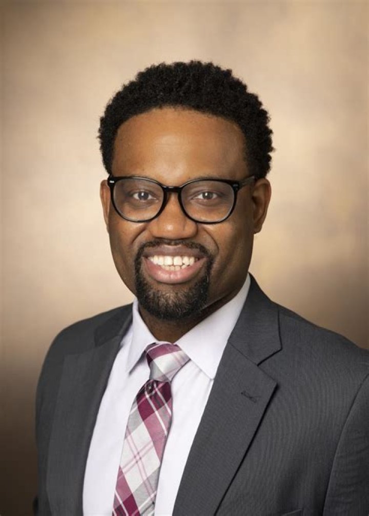 Dr. John Fonge Jr., MD – Nashville, TN