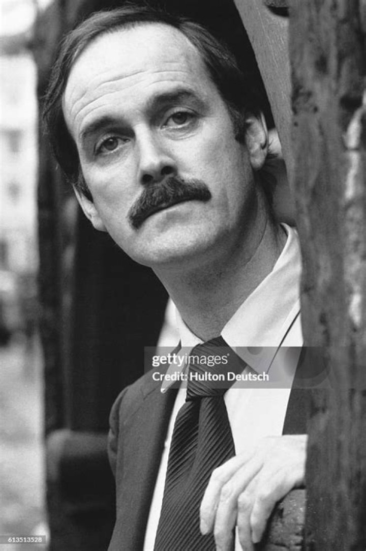 John Cleese Biography - Facts, Childhood, Family Life & Achievements