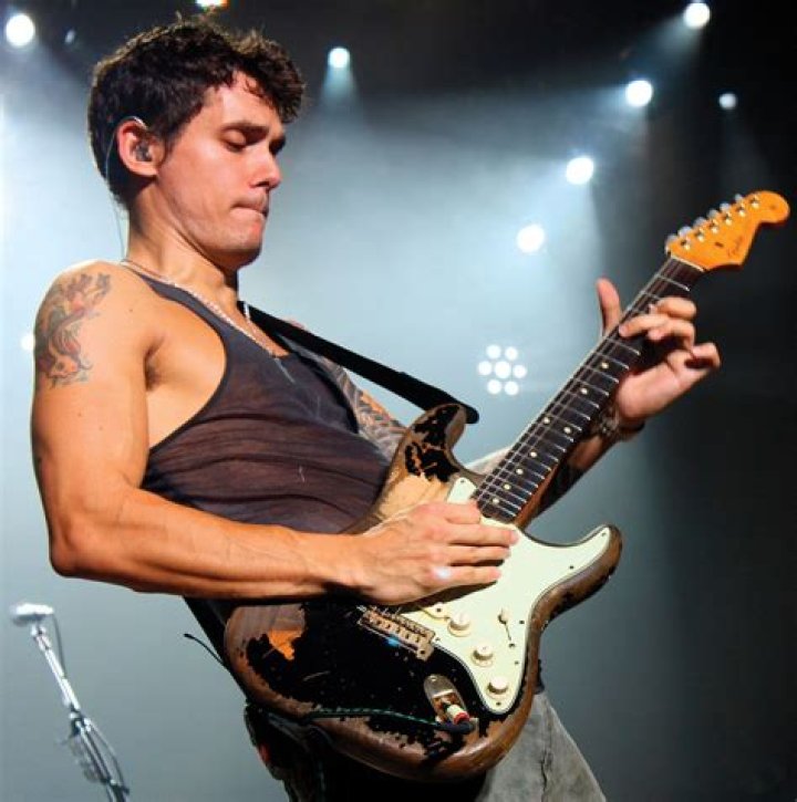 John Mayer Biography - Facts, Childhood, Family Life & Achievements