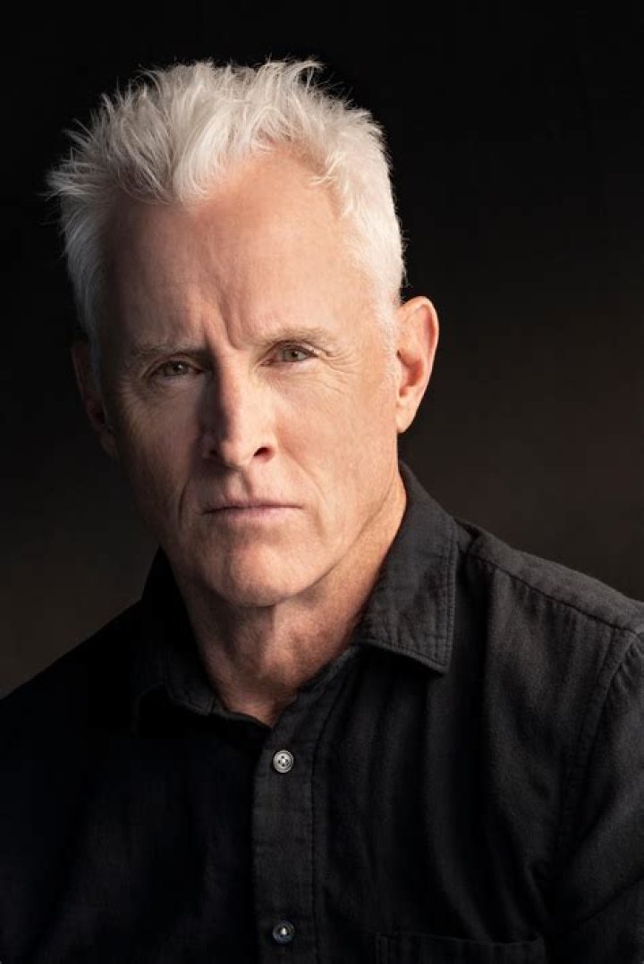 John Slattery Biography - Facts, Childhood, Family Life & Achievements