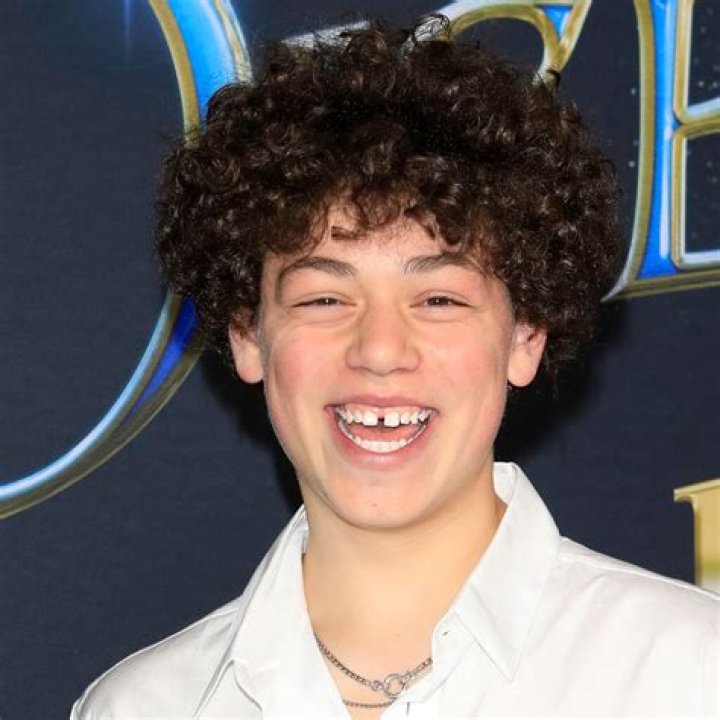 Julian Lerner Wiki, Age, Height, Parents, Movies & More