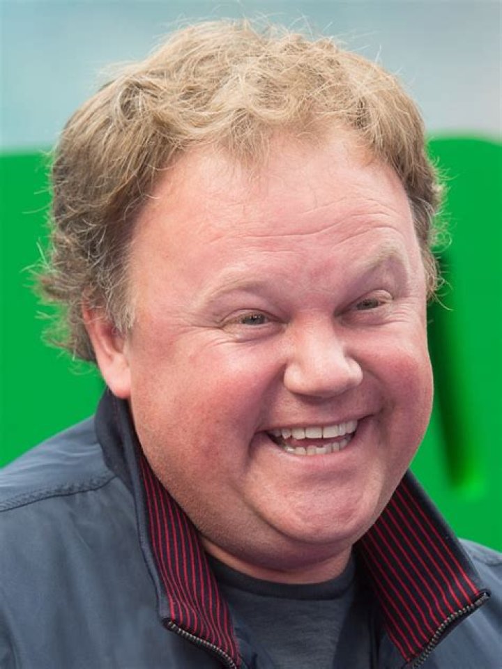 Justin Fletcher Biography - Facts, Childhood, Family Life & Achievements