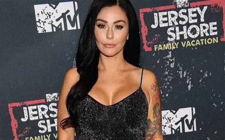 Jwoww – Height, Weight, Bra Size, Measurements & Bio