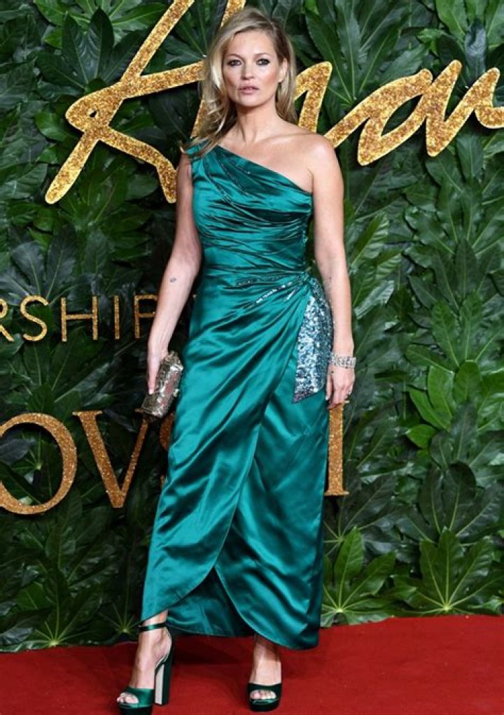 Kate Moss Body Measurements Bra Size Height Weight Shoe Stats