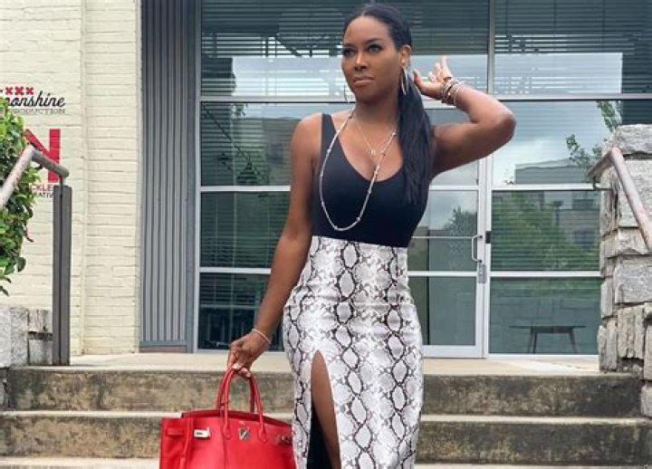 Kenya Moore’s Latest Photo Has Fans Saying She’s A Gorgeous Woman Inside And Out