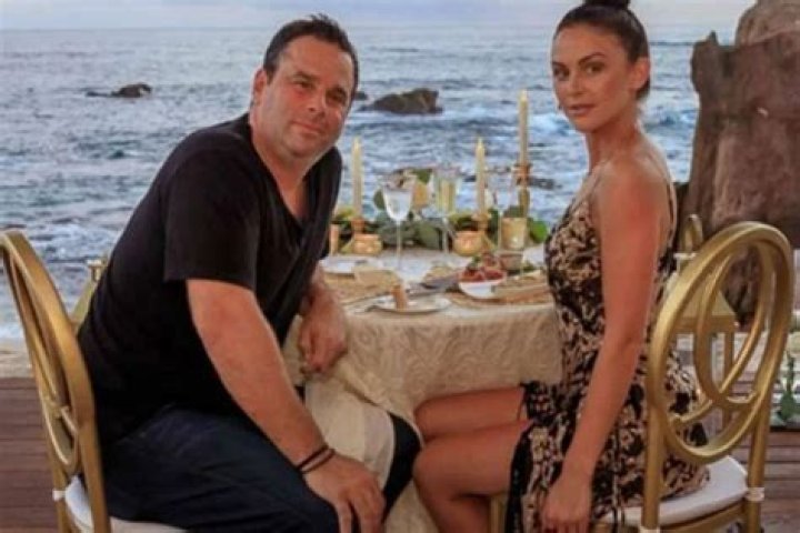 Lala Kent Deletes Fiancé Randall Emmett From Instagram Account Sparking Split Rumors Is The Engagement Off?