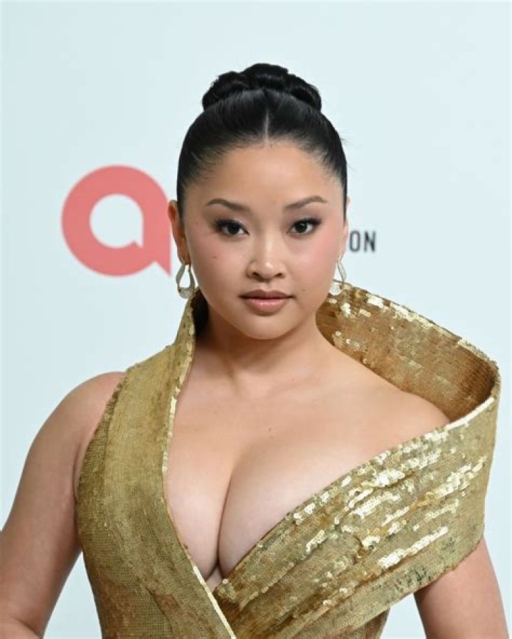 Lana Condor Boyfriend, Age, Height, Net worth, Parents, Wiki & More