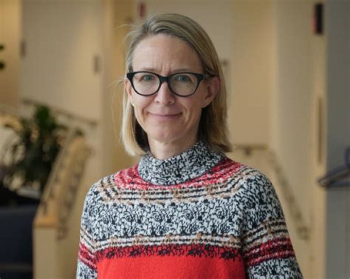 Dr. Larissa Larsen, MD – Camarillo, CA