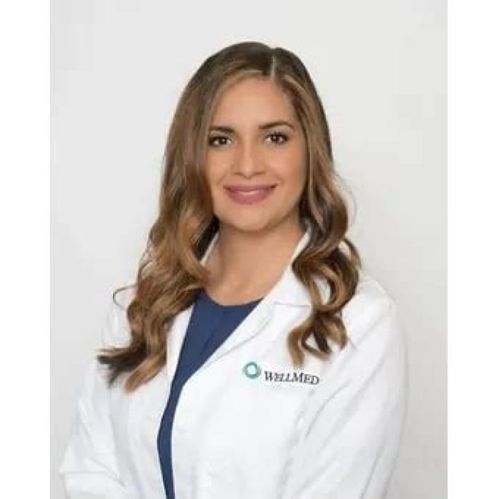 Dr. Laura (Dominguez) Soler, MD – Portland, TX