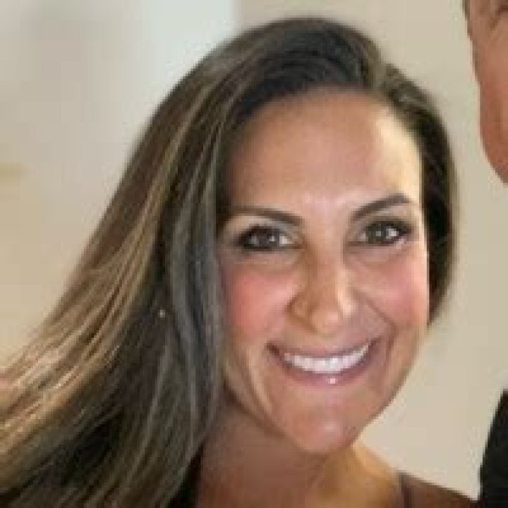 Dr. Lauren (Crow) Caston, MD – Walnut Creek, CA