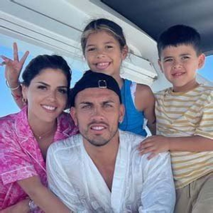 Leandro Paredes family, wife, children, parents, siblings