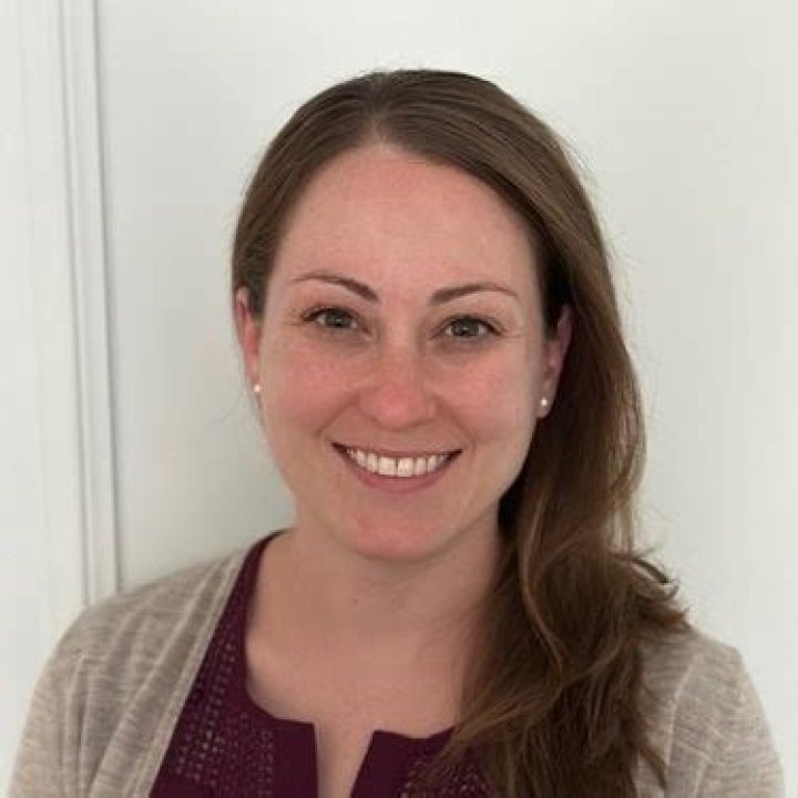 Dr. Lindsay Rosshirt, MD – Norwell, MA