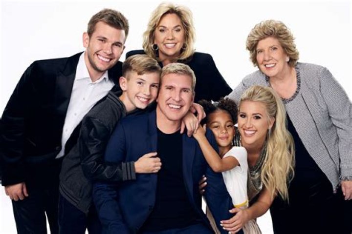 Lindsie Chrisley Wikipedia, age, husband, children, parents, Instagram, net worth