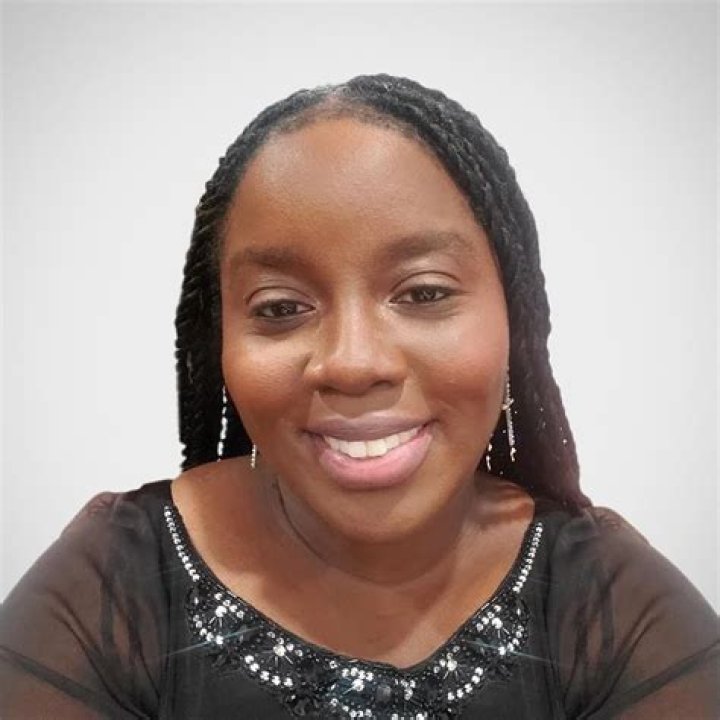 Dr. Lisa Simons, MD – Chicago, IL