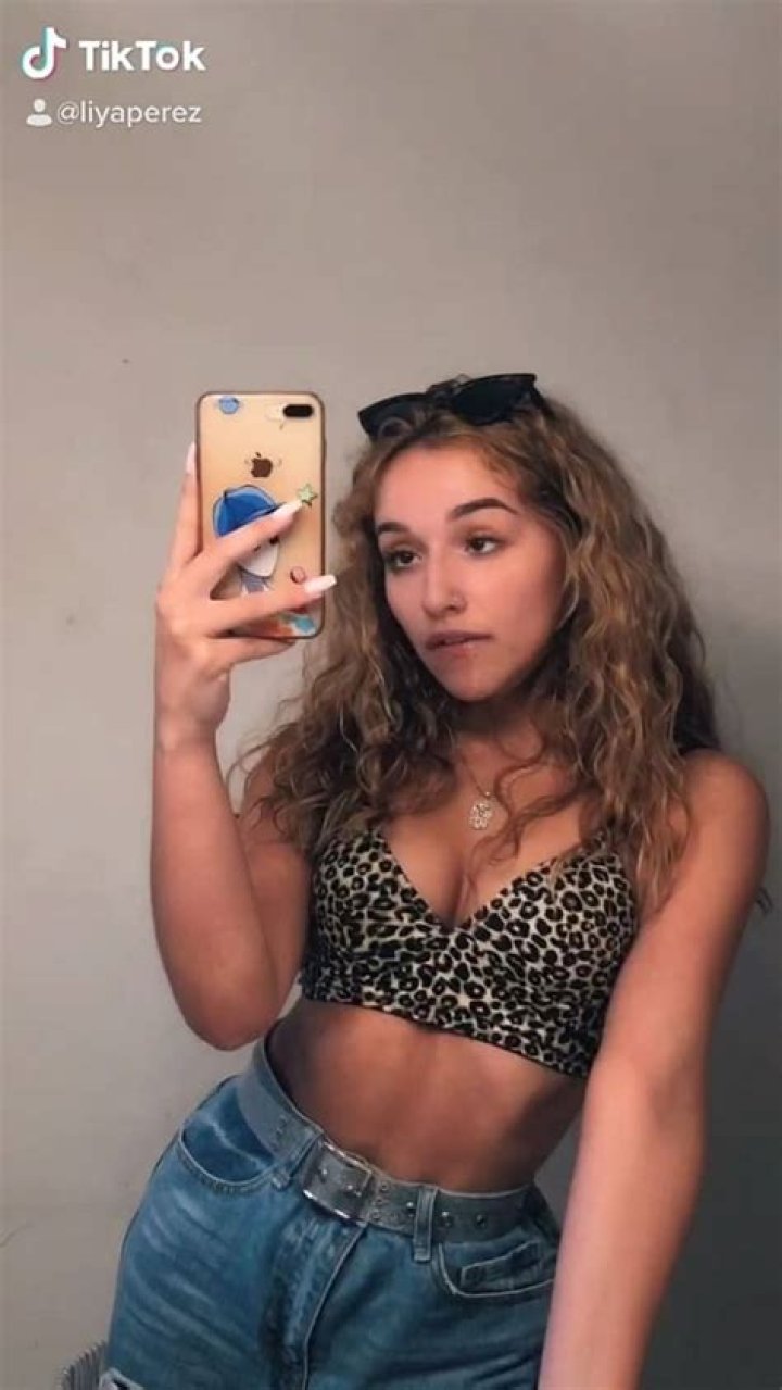 Liya Perez – Bio, Facts, Family Life, Career