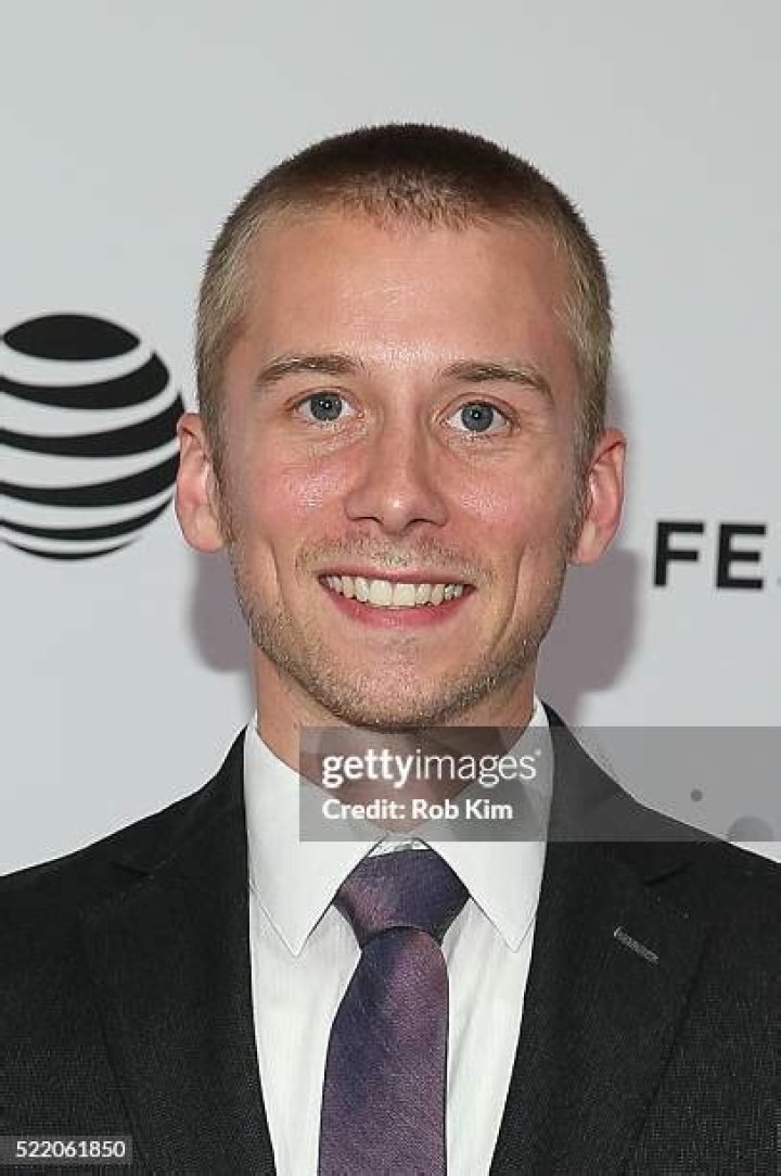 Lou Taylor Pucci career earnings and networth