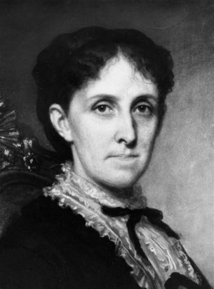 Louisa May Alcott Biography - Childhood, Life Achievements & Timeline