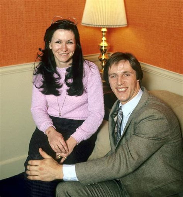 Lucie Bossy Bio, Mike Bossy's wife age, height, children, job, net worth