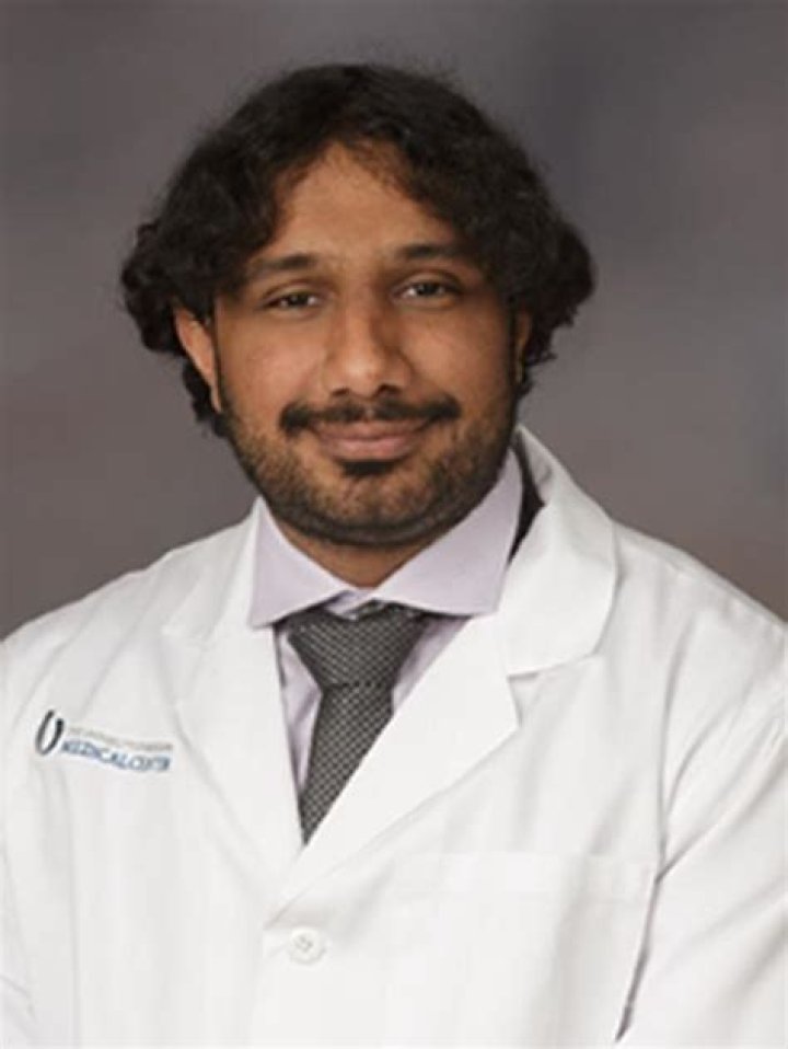 Dr. Malik Khan, MD – Holmdel, NJ