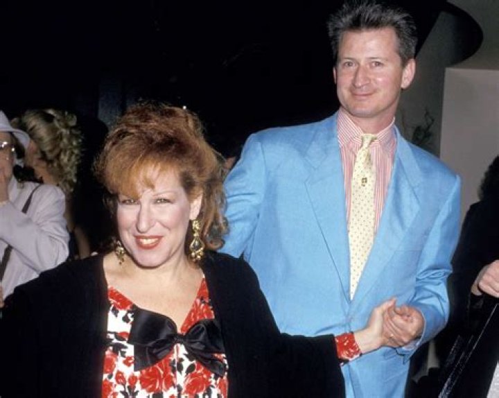 Who is Bette Midler's husband?