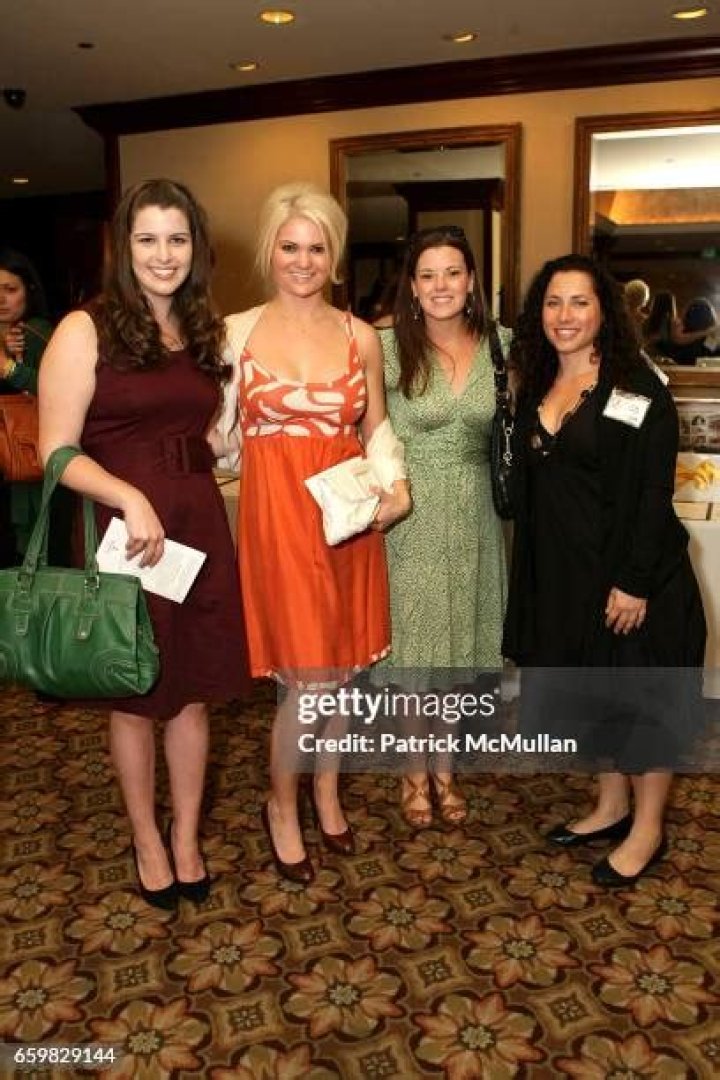 Mary Beth Meredith Wiki, age, height, husband, children, movies, net worth