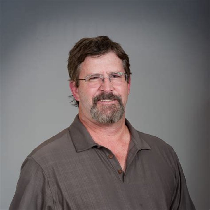 Dr. Michael Bowers, MD – Visalia, CA