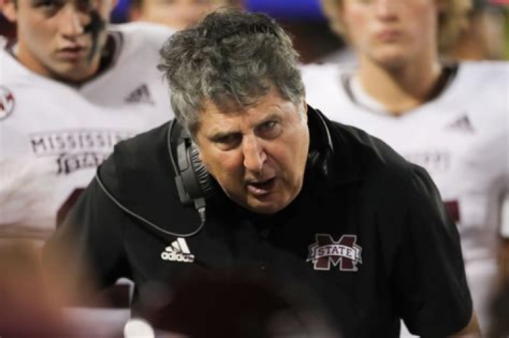 Mississippi State football coach cause of death: What was the cause of Mike Leach death?