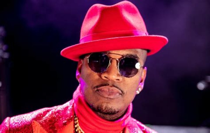 Ne-Yo Biography - Facts, Childhood, Family Life & Achievements