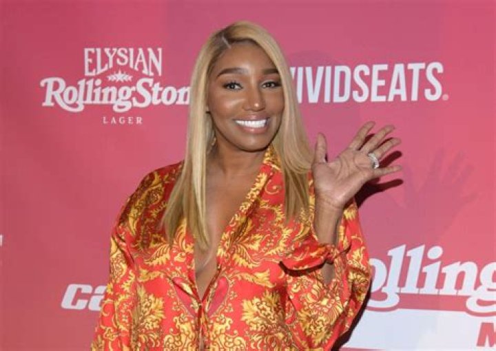 NeNe Leakes’ Fans Tell Her That She’s Naturally Pretty Under All That Glam – See The Video