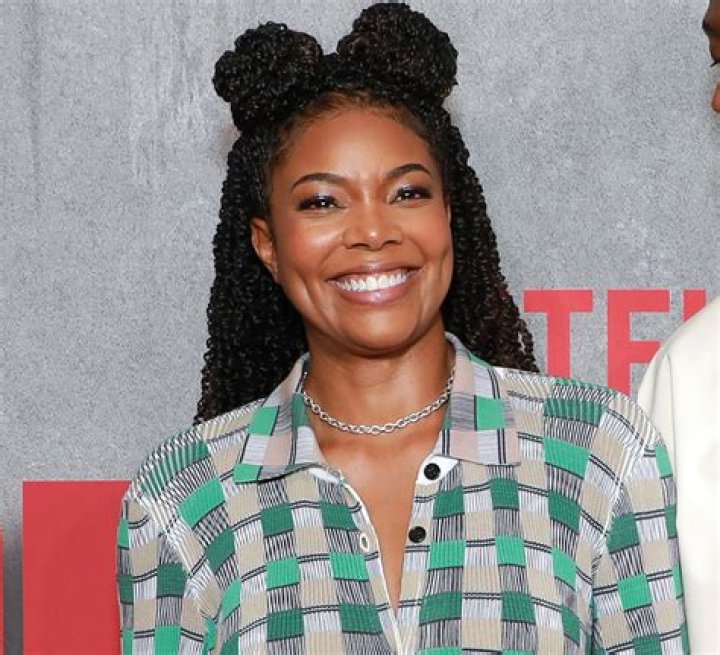 Gabrielle Union in Bathing Suit Has a "Happy Birthday" — Celebwell