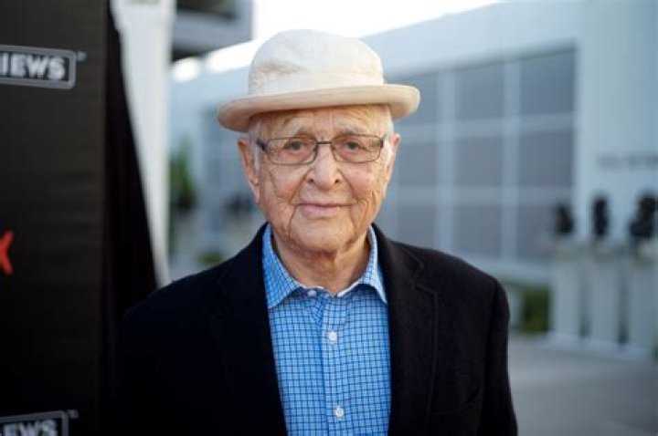Norman Lear Biography - Facts, Childhood, Family Life & Achievements