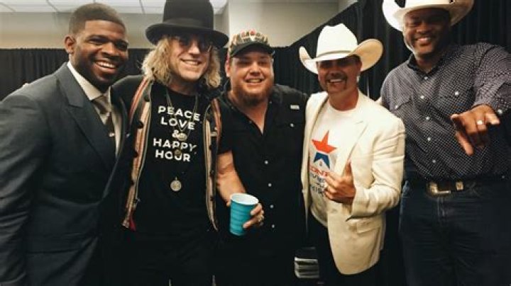 P. K. Subban Biography - Facts, Childhood, Family Life & Achievements