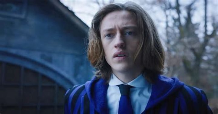 Who are Percy Hynes White siblings?