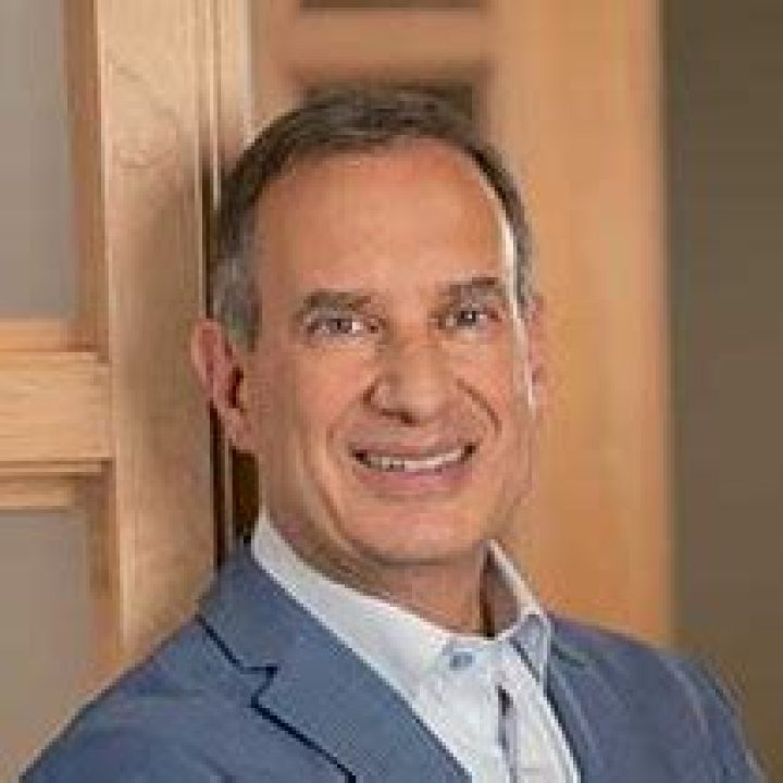 Dr. Philip Finocchiaro, MD – Weston, MA