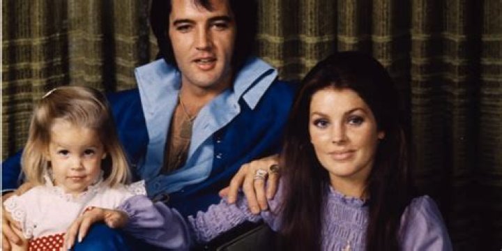 Priscilla Presley At 14: Did Elvis marry Priscilla at 14? How old was Elvis when Priscilla was 14?