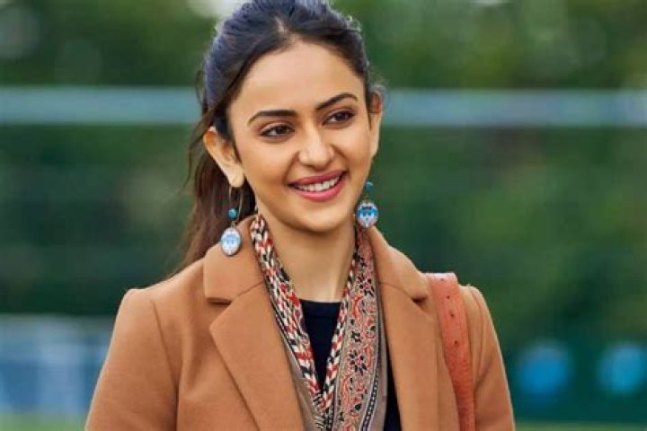 Rakul Preet Singh Biography - Facts, Childhood, Family Life & Achievements