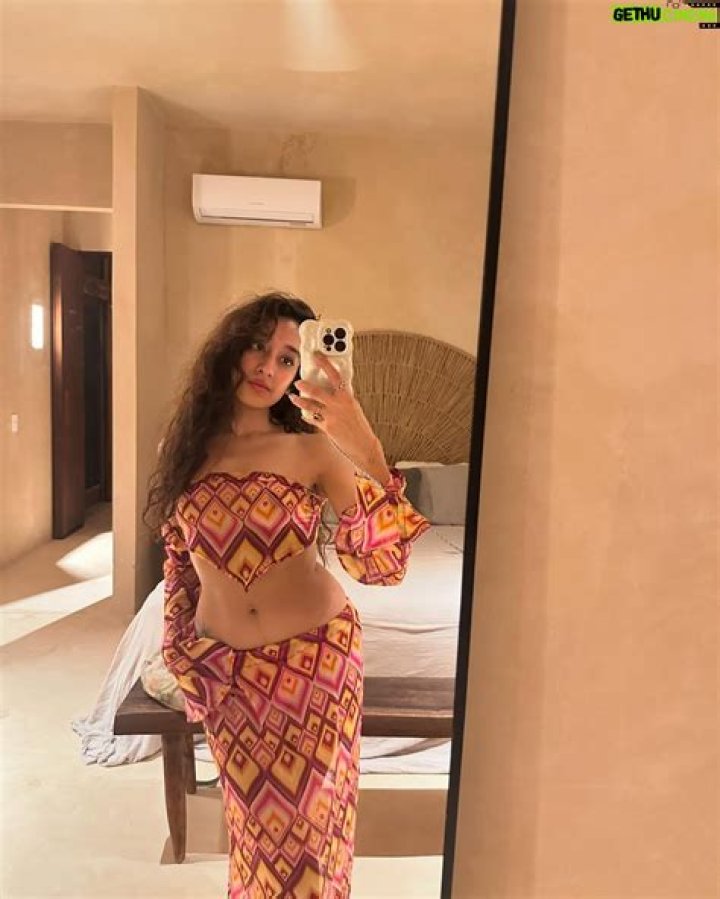 Raveena Aurora Wiki, Biography, Height, Age, Who, Boyfriend, Net Worth