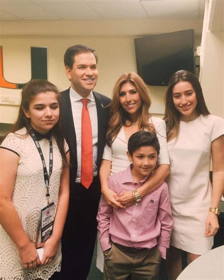 Ricky Rubio Age, Wiki, Biography, Wife, Children, Salary, Net Worth, Parents