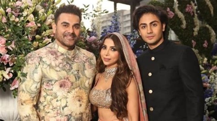 Rocco Baldelli Welcomes His First Child With Wife Allie Genoa: Find Her Age And Wedding Details