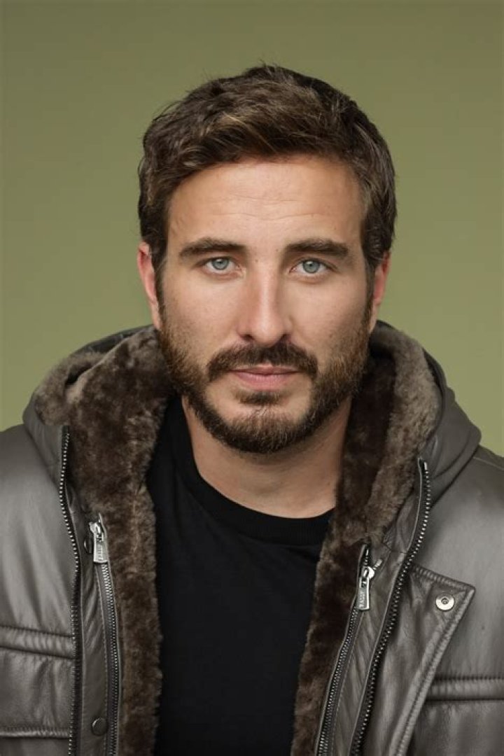 Ryan Corr Archives - Celebrities: Wiki, Age, Height, Net Worth, Relationship