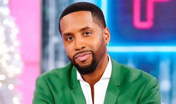 Safaree Shows Off His Favorite Piece Of Jewellery – See The Video
