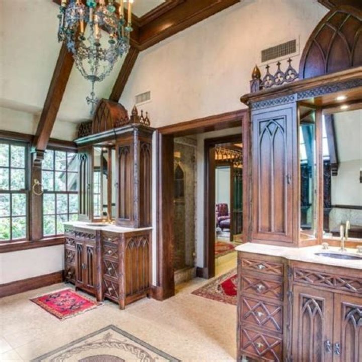 Sam Wyly Biography - Childhood, Life Achievements & Timeline