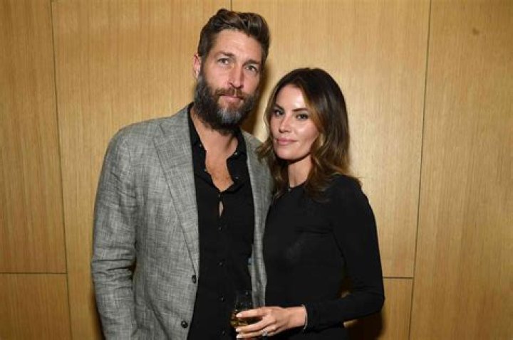 Samantha Robertson (Jay Cutler’s Girlfriend) Wiki, Age, Boyfriend, Kids, Parents and More