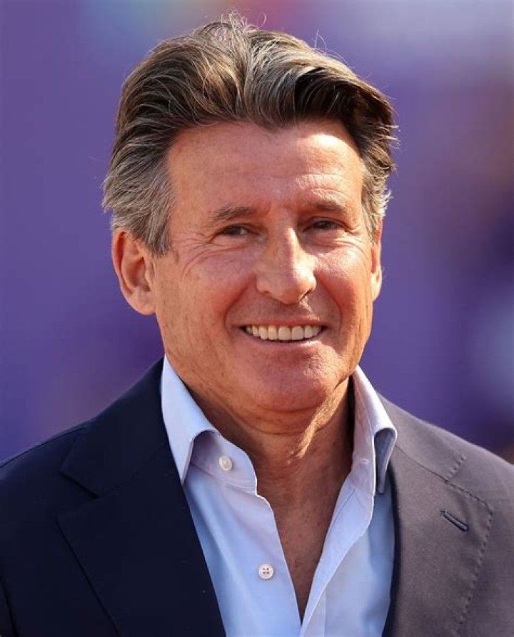 Sebastian Coe Biography - Facts, Childhood, Family Life & Achievements