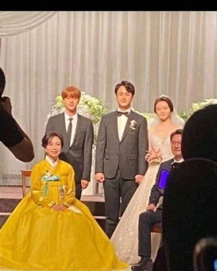 Seokjin Wife: Is BTS Seokjin married? Who is Seokjin’s girlfriend?