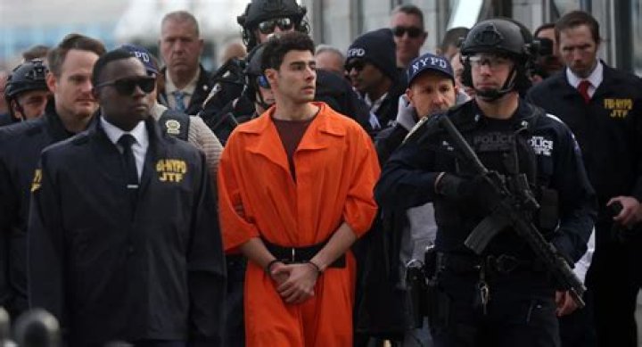 ‘Should’ve put them in sport mode’: Police arrest poolside perp whose real crime is destroying his stylish shoes