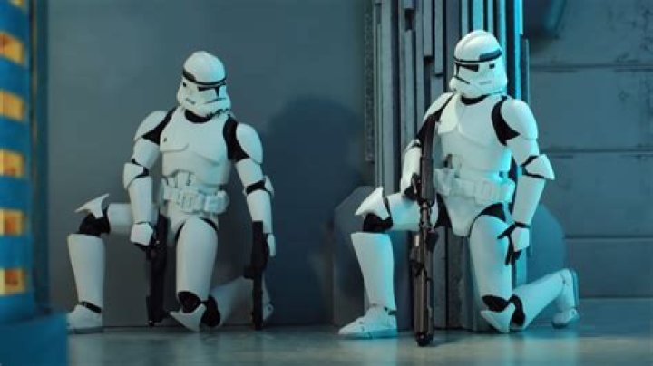 ‘Star Wars’ fans initiate a debate on whether clones having sex is incest