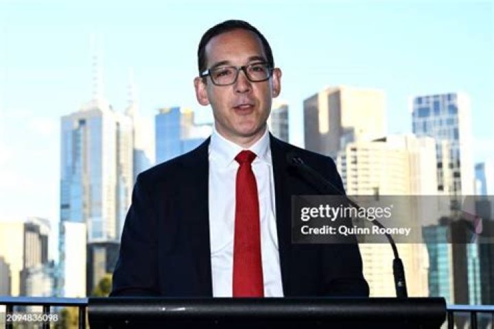 Steve Dimopoulos Net Worth, Age, Wife, Family, Height & More